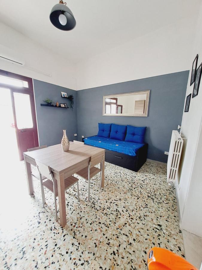 הוילה לצ'ה La Casa Del Borgo מראה חיצוני תמונה