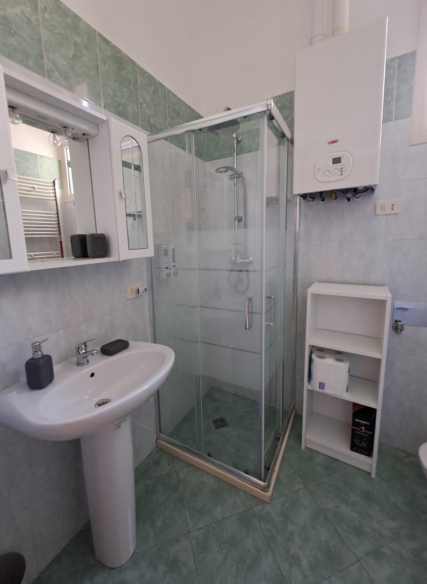 הוילה לצ'ה La Casa Del Borgo מראה חיצוני תמונה